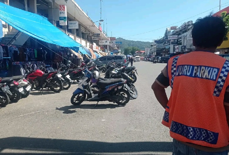 Target PAD Padang dari Retribusi Parkir Tahun 2026 Naik 58 Persen