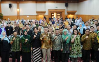 Sumbar Catat Penggunaan Antibiotik Tanpa Resep Tertinggi, BPOM dan Pemprov Tabuh Gerakan 'AMR Warrior'